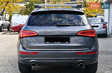 Внедорожник / Кроссовер Audi Q5 2015 в 