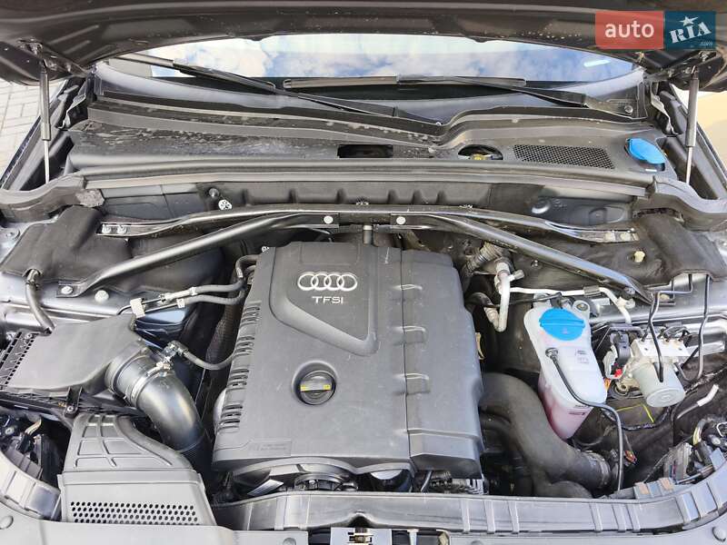 Позашляховик / Кросовер Audi Q5 2015 в Дніпрі