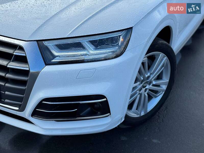 Позашляховик / Кросовер Audi Q5 2018 в Рівному