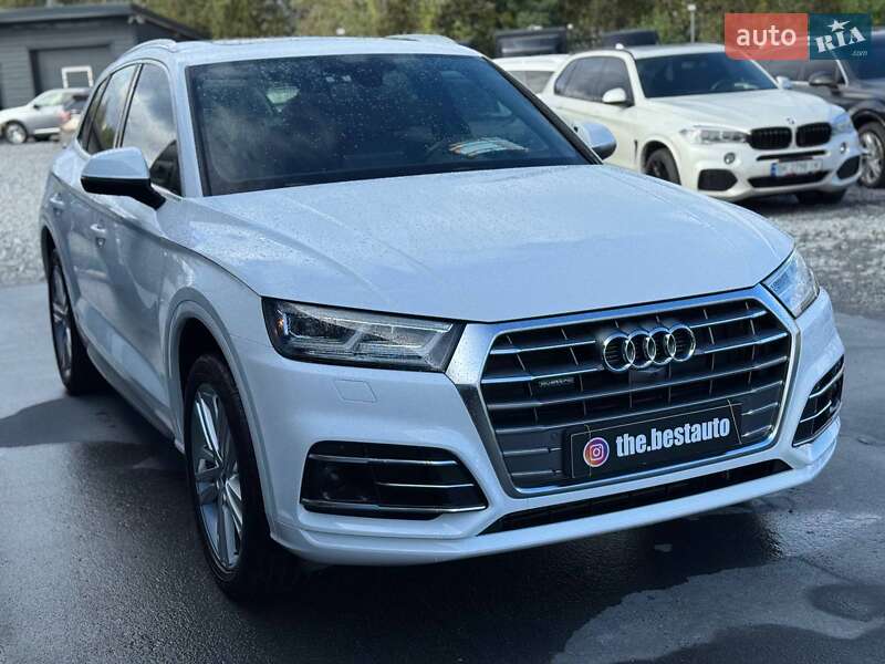 Позашляховик / Кросовер Audi Q5 2018 в Рівному