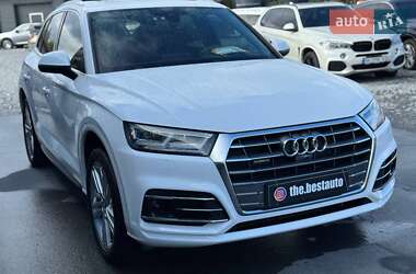 Внедорожник / Кроссовер Audi Q5 2018 в 