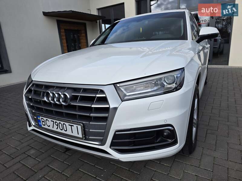 Внедорожник / Кроссовер Audi Q5 2017 в Коломые