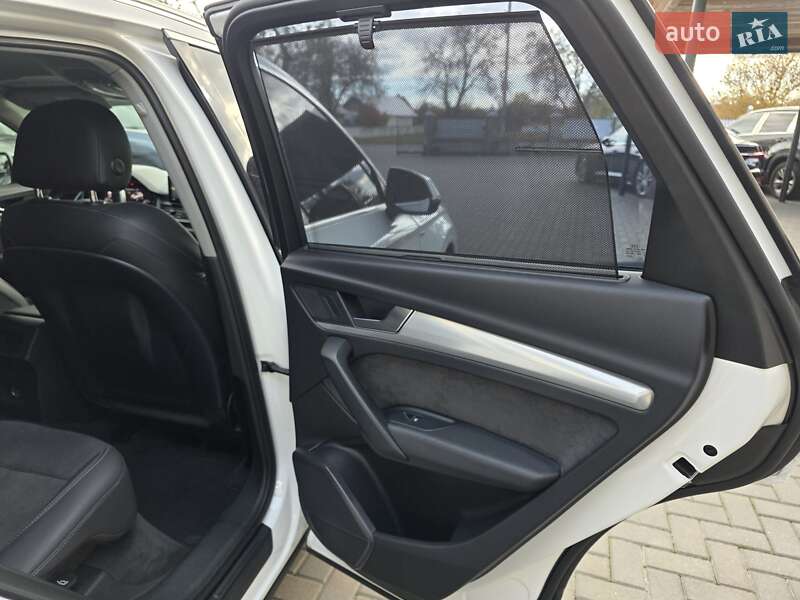 Внедорожник / Кроссовер Audi Q5 2017 в Коломые