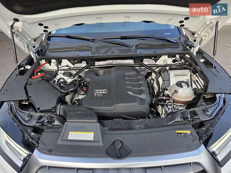 Внедорожник / Кроссовер Audi Q5 2017 в Коломые