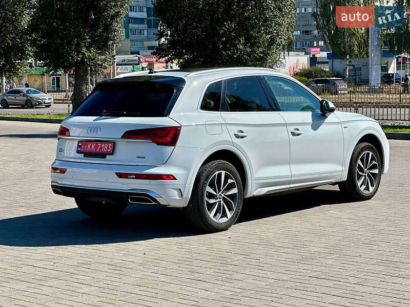 Позашляховик / Кросовер Audi Q5 2022 в Дніпрі фото 2 Позашляховик / Кросовер Audi Q5 2022 в Дніпрі