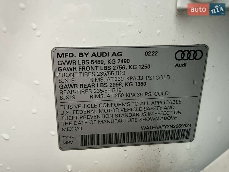 Позашляховик / Кросовер Audi Q5 2022 в Стрию