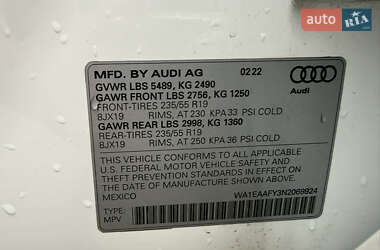 Внедорожник / Кроссовер Audi Q5 2022 в 