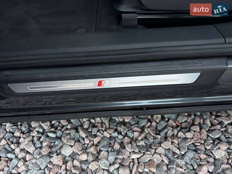 Позашляховик / Кросовер Audi Q5 2020 в Києві