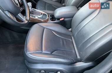Внедорожник / Кроссовер Audi Q5 2016 в 