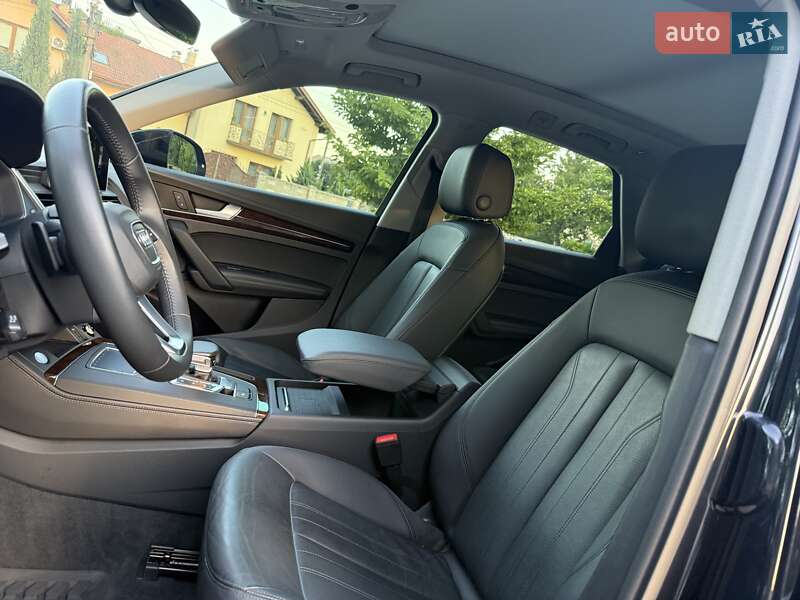 Позашляховик / Кросовер Audi Q5 2020 в Львові