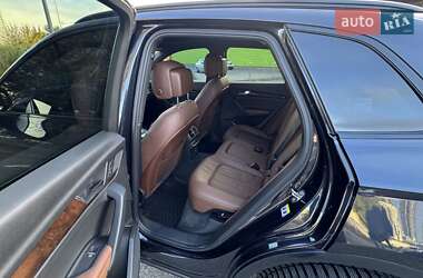 Внедорожник / Кроссовер Audi Q5 2019 в 