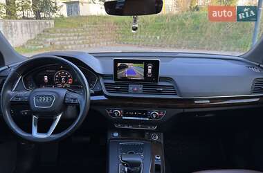 Внедорожник / Кроссовер Audi Q5 2019 в 