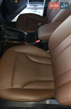 Позашляховик / Кросовер Audi Q5 2011 в 