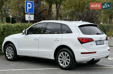 Внедорожник / Кроссовер Audi Q5 2012 в 
