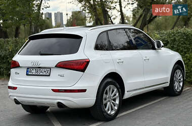 Внедорожник / Кроссовер Audi Q5 2012 в 