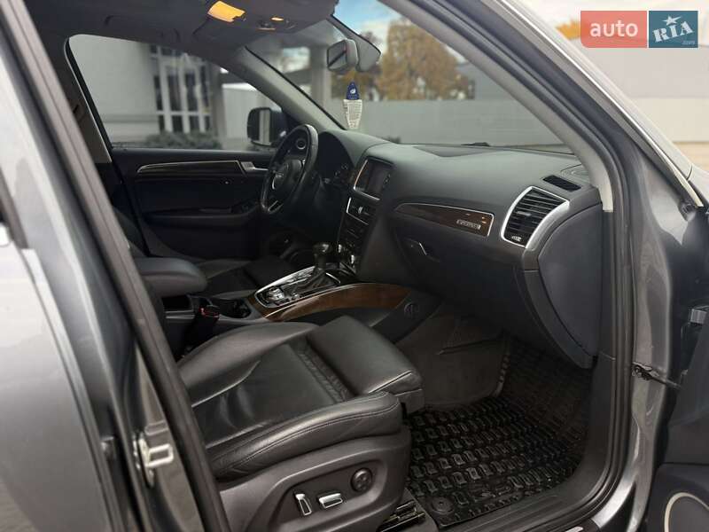Позашляховик / Кросовер Audi Q5 2013 в Чернівцях фото 29 Позашляховик / Кросовер Audi Q5 2013 в Чернівцях