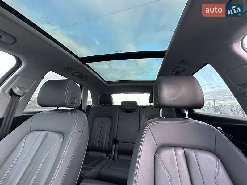 Позашляховик / Кросовер Audi Q5 2020 в Луцьку фото 25 Позашляховик / Кросовер Audi Q5 2020 в Луцьку