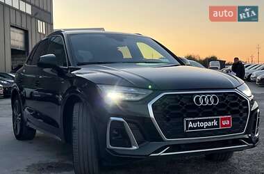 Позашляховик / Кросовер Audi Q5 2022 в 