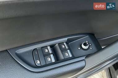 Позашляховик / Кросовер Audi Q5 2022 в 