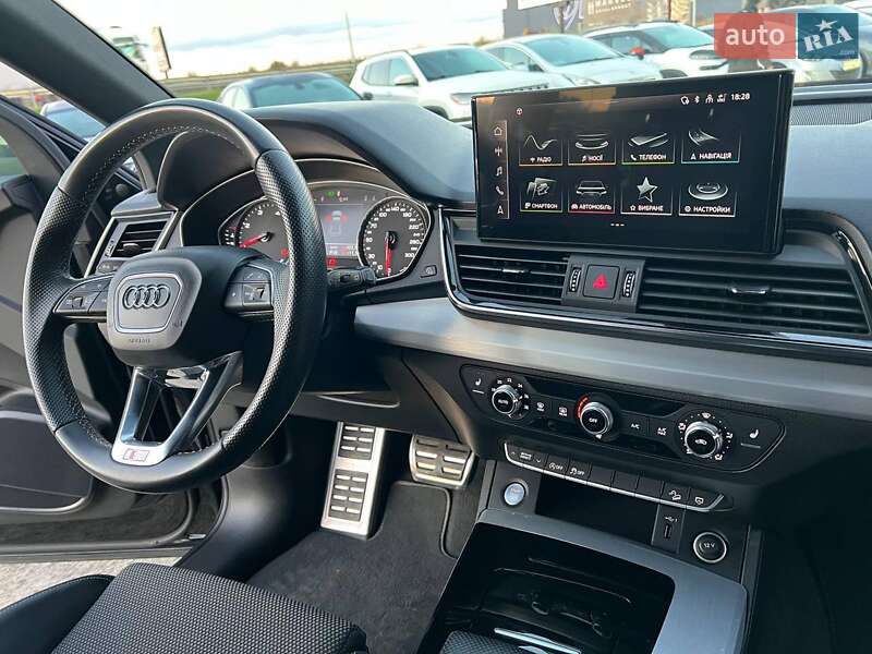 Внедорожник / Кроссовер Audi Q5 2022 в Львове