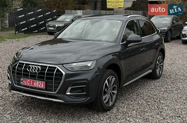 Внедорожник / Кроссовер Audi Q5 2021 в Киеве