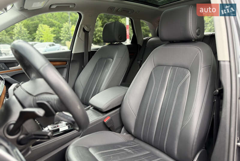 Внедорожник / Кроссовер Audi Q5 2020 в Львове