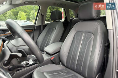 Внедорожник / Кроссовер Audi Q5 2020 в 