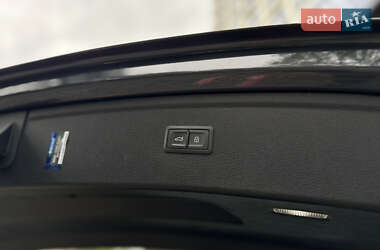 Внедорожник / Кроссовер Audi Q5 2020 в 