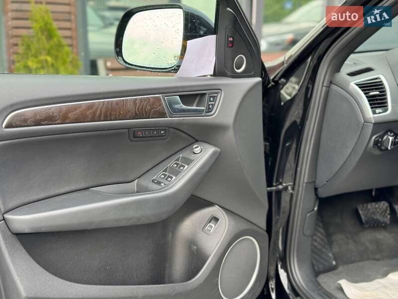 Позашляховик / Кросовер Audi Q5 2016 в Львові