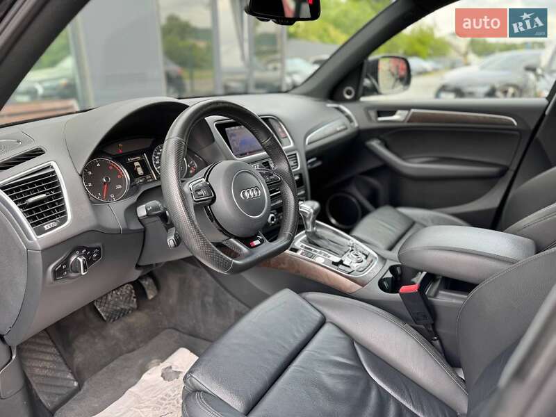 Внедорожник / Кроссовер Audi Q5 2016 в Львове