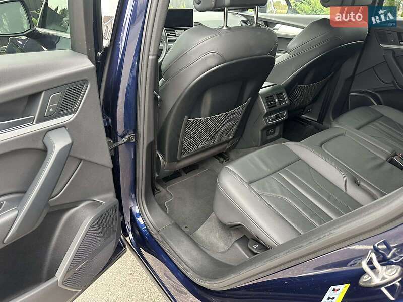 Позашляховик / Кросовер Audi Q5 2019 в Києві фото 12 Позашляховик / Кросовер Audi Q5 2019 в Києві