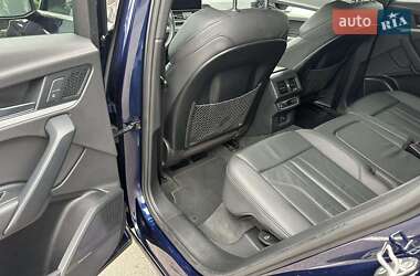 Внедорожник / Кроссовер Audi Q5 2019 в 