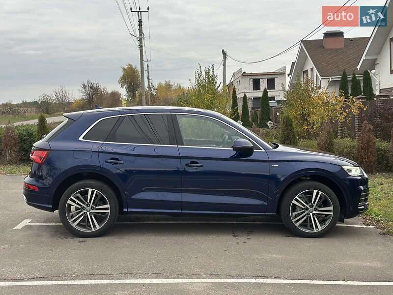 Позашляховик / Кросовер Audi Q5 2019 в Києві фото 6 Позашляховик / Кросовер Audi Q5 2019 в Києві