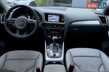 Позашляховик / Кросовер Audi Q5 2014 в 