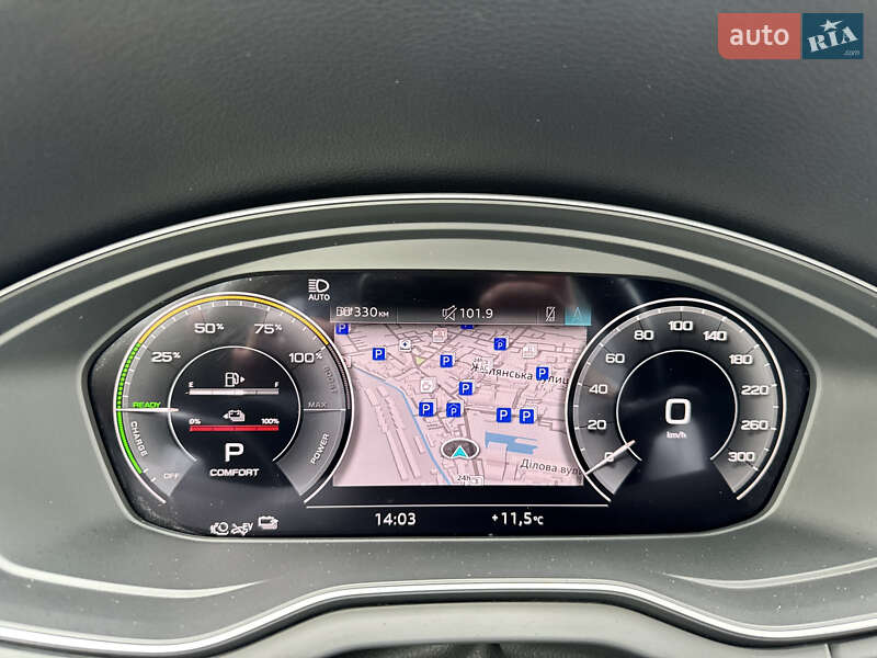 Позашляховик / Кросовер Audi Q5 2021 в Києві