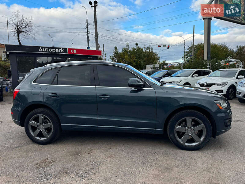 Позашляховик / Кросовер Audi Q5 2010 в Вінниці