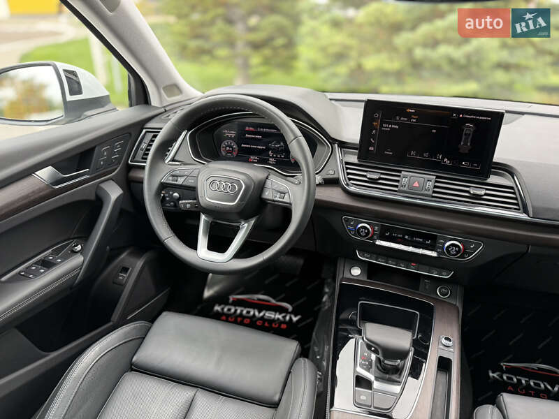 Позашляховик / Кросовер Audi Q5 2023 в Одесі