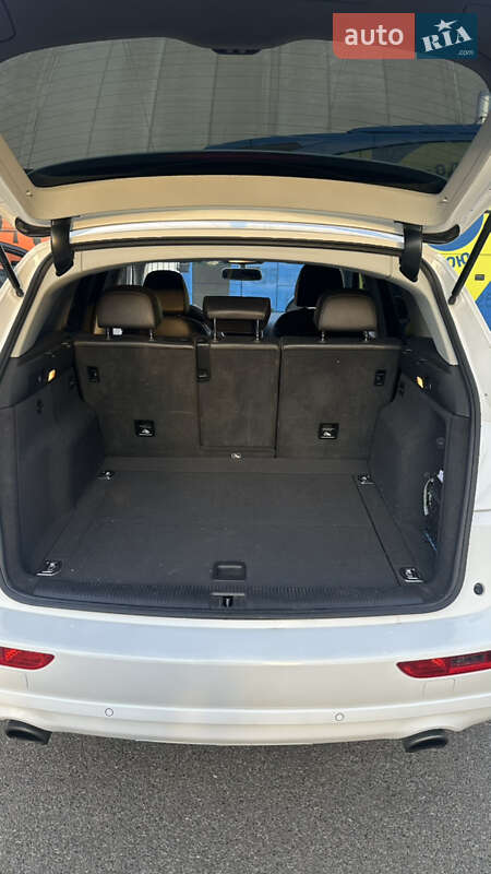 Позашляховик / Кросовер Audi Q5 2017 в Києві