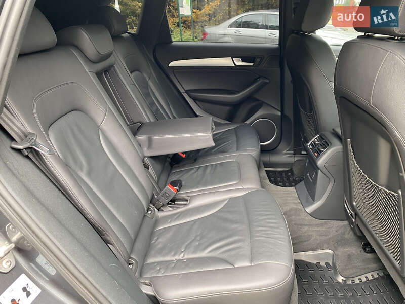 Позашляховик / Кросовер Audi Q5 2016 в Львові фото 50 Позашляховик / Кросовер Audi Q5 2016 в Львові