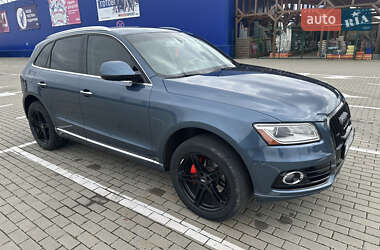Позашляховик / Кросовер Audi Q5 2015 в 