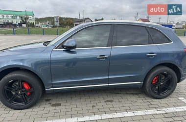 Позашляховик / Кросовер Audi Q5 2015 в 