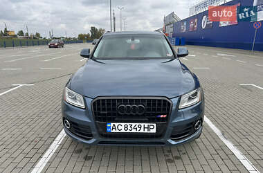 Позашляховик / Кросовер Audi Q5 2015 в 