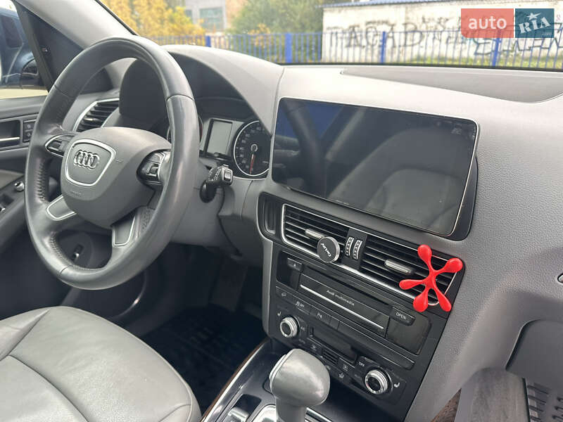 Внедорожник / Кроссовер Audi Q5 2015 в Нововолынске фото 24 Внедорожник / Кроссовер Audi Q5 2015 в Нововолынске