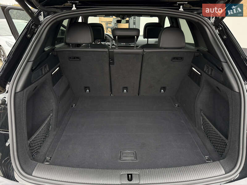 Позашляховик / Кросовер Audi Q5 2023 в Стрию