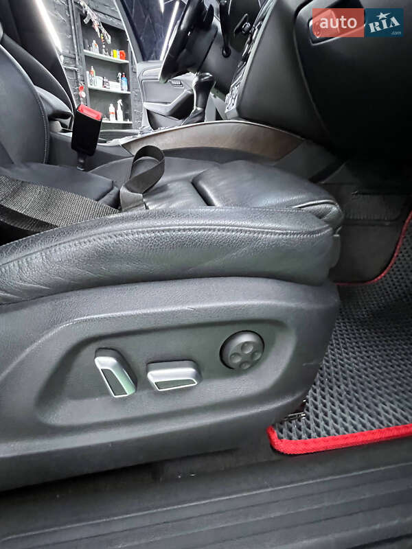 Внедорожник / Кроссовер Audi Q5 2014 в Киеве