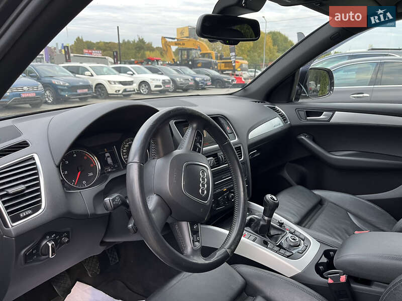 Позашляховик / Кросовер Audi Q5 2009 в Львові фото 10 Позашляховик / Кросовер Audi Q5 2009 в Львові