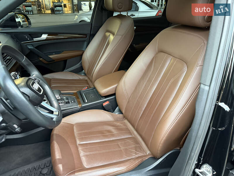 Внедорожник / Кроссовер Audi Q5 2020 в Днепре фото 59 Внедорожник / Кроссовер Audi Q5 2020 в Днепре