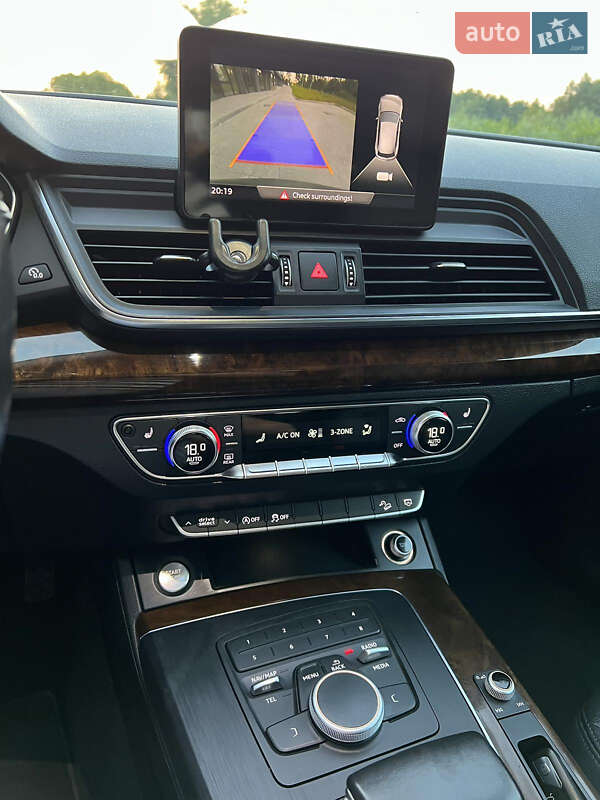 Позашляховик / Кросовер Audi Q5 2017 в Тернополі фото 26 Позашляховик / Кросовер Audi Q5 2017 в Тернополі