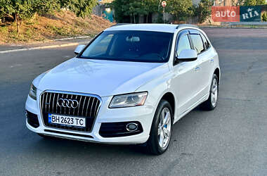 Позашляховик / Кросовер Audi Q5 2016 в 