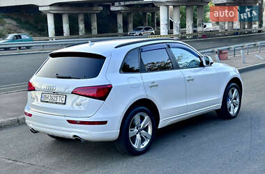 Позашляховик / Кросовер Audi Q5 2016 в 